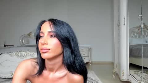 Snapshot of sincerelyc chatting on 11-25-25, 09:26 C online show from 11-25-25, 09:26