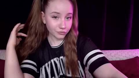 Sindi online show from 01-21-25, 12:07