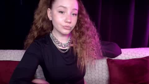 Sindi online show from 02-13-25, 01:37