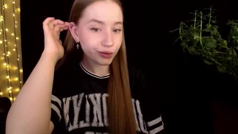 Sindi online show from 09-23-25, 08:17