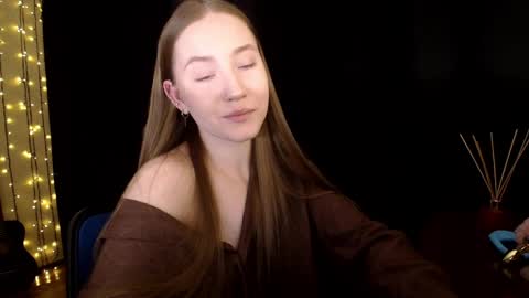 Snapshot of sindiwatsoon chatting on 03-25-26, 04:35 Sindi online show from 03-25-26, 04:35