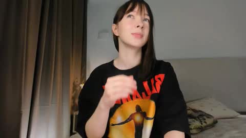 Sindy Juxx online show from 11-28-25, 09:01