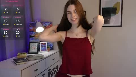 Snapshot of sindy_sen chatting on 05-27-26, 06:16 Alice online show from 05-27-26, 06:16