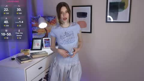 Snapshot of sindy_sen chatting on 05-28-26, 06:05 Alice online show from 05-28-26, 06:05