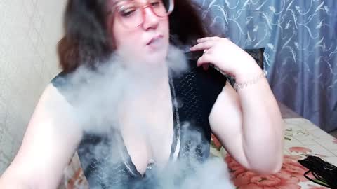 Snapshot of sindyjenice chatting on 12-04-24, 06:22 Angela online show from 12-04-24, 06:22