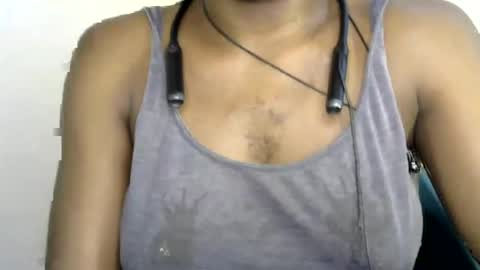 sinful_bitch80 online show from 07-19-26, 06:17