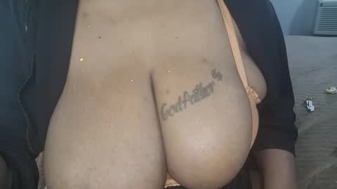 Snapshot of sinfulbxxx chatting on 11-17-25, 04:46 sinfulbxxx online show from 11-17-25, 04:46