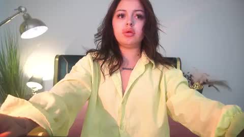 Kira online show from 07-05-26, 05:47