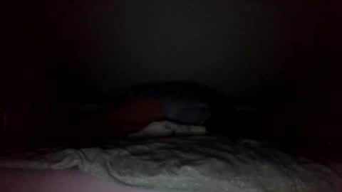 Snapshot of singleandlooking99 chatting on 12-21-25, 03:52 singleandlooking99 online show from 12-21-25, 03:52