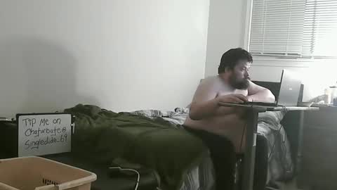 Snapshot of singledude_69 chatting on 12-09-24, 07:06 SingleDude 69 online show from 12-09-24, 07:06