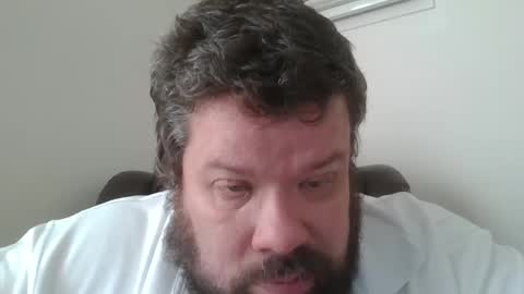 Snapshot of singledude_69 chatting on 12-28-24, 06:29 SingleDude 69 online show from 12-28-24, 06:29