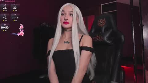 Snapshot of sinmistress chatting on 12-17-24, 04:34 Your Queen of Sins online show from 12-17-24, 04:34