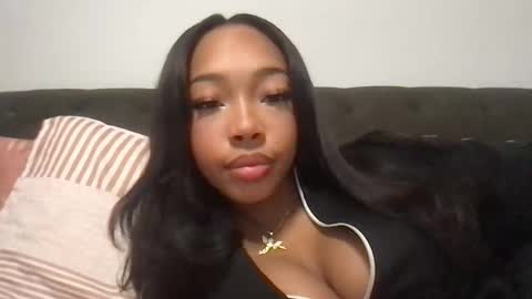 Snapshot of sinn3er chatting on 12-16-25, 04:39 sinn3er online show from 12-16-25, 04:39