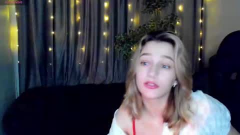 Sinty Noria online show from 02-26-25, 04:14