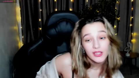 Sinty Noria online show from 03-06-25, 09:47