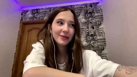 Anna online show from 01-16-26, 01:26