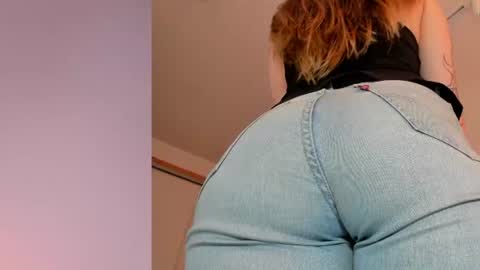 Snapshot of siouxsie_cenobite chatting on 06-28-26, 11:38 Siouxsie online show from 06-28-26, 11:38
