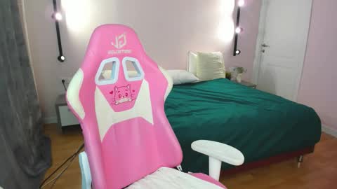 Sheils online show from 10-06-25, 06:49