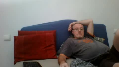 sirdon83 online show from 07-11-26, 03:37