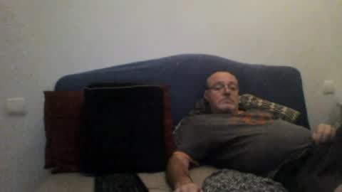 sirdon83 online show from 07-12-26, 06:04