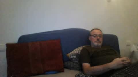 sirdon83 online show from 08-01-26, 03:44