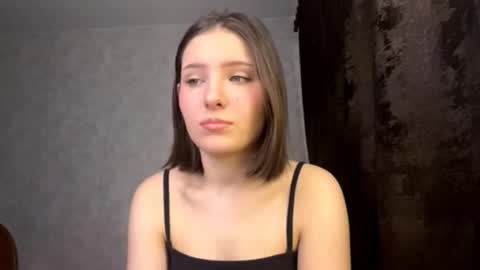 Snapshot of sirenapen chatting on 02-13-26, 12:06 Aurora online show from 02-13-26, 12:06