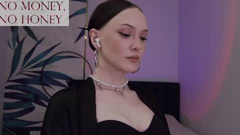 Goddess Sirena online show from 06-17-26, 08:10