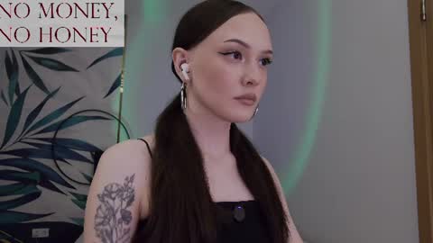 Goddess Sirena online show from 06-29-26, 06:08