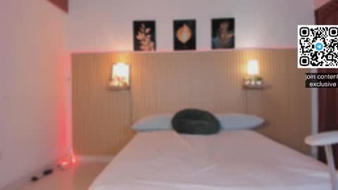 Sirenita online show from 09-12-25, 11:10