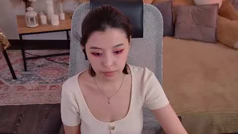 Snapshot of sirenmystique chatting on 06-12-26, 02:05 Si online show from 06-12-26, 02:05
