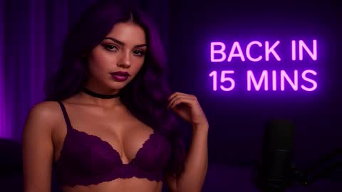 Snapshot of sirensasha chatting on 12-14-25, 04:07 SirenSasha online show from 12-14-25, 04:07