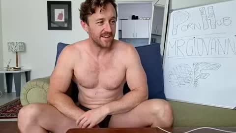 Snapshot of sirgiovanni chatting on 11-24-25, 10:15 Giovanni online show from 11-24-25, 10:15