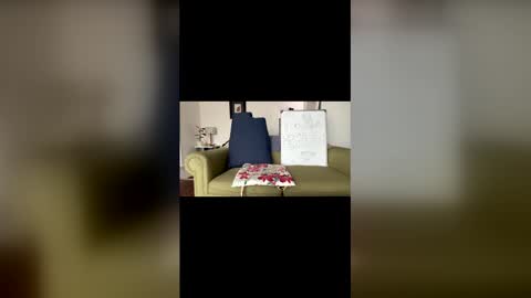 Snapshot of sirgiovanni chatting on 12-03-25, 07:38 Giovanni online show from 12-03-25, 07:38