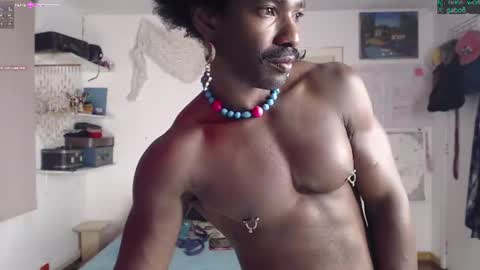 Snapshot of siriss_boyrag chatting on 07-10-26, 11:51 siriss_boyrag online show from 07-10-26, 11:51