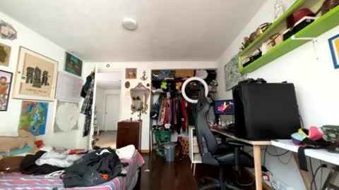 Snapshot of siriss_boyrag chatting on 07-28-26, 01:43 siriss_boyrag online show from 07-28-26, 01:43