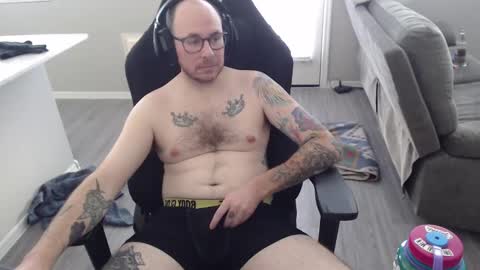 Snapshot of sirscotty831 chatting on 12-15-24, 10:37 Sir Scotty online show from 12-15-24, 10:37