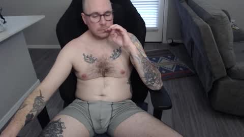 Snapshot of sirscotty831 chatting on 01-09-25, 12:35 Sir Scotty online show from 01-09-25, 12:35