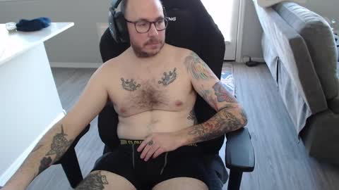 Snapshot of sirscotty831 chatting on 02-01-25, 11:37 Sir Scotty online show from 02-01-25, 11:37