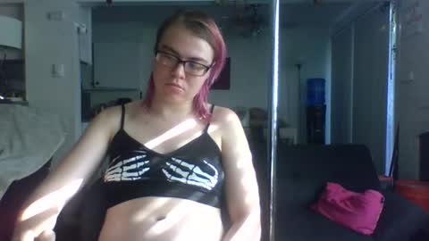 ShyGamerGurl online show from 07-31-26, 12:43