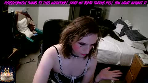Snapshot of sissycdmish chatting on 10-12-25, 03:11 SissyCDMish online show from 10-12-25, 03:11