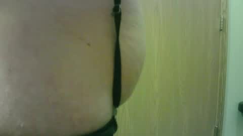 Snapshot of sissycrissy4545 chatting on 02-01-26, 05:11 sissycrissy4545 online show from 02-01-26, 05:11