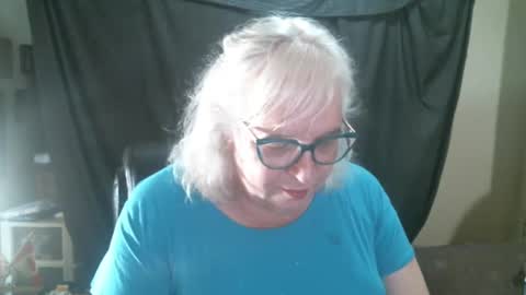 Snapshot of sissydianetx chatting on 10-01-25, 11:33 Sissy Diane online show from 10-01-25, 11:33