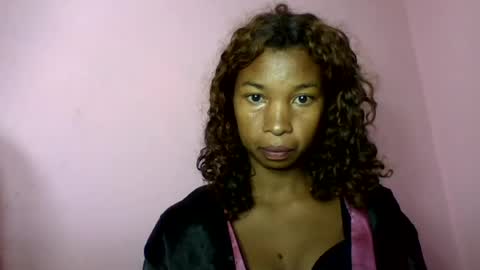 Snapshot of sisybelle chatting on 08-03-26, 09:37 sisybelle online show from 08-03-26, 09:37