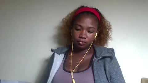 sisyh697532 online show from 05-18-26, 05:08