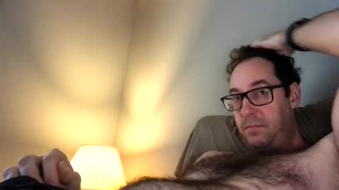 Snapshot of sixfootseven chatting on 03-23-26, 01:48 sixfootseven online show from 03-23-26, 01:48