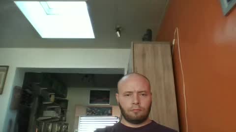 sixten19795 online show from 03-04-25, 12:22