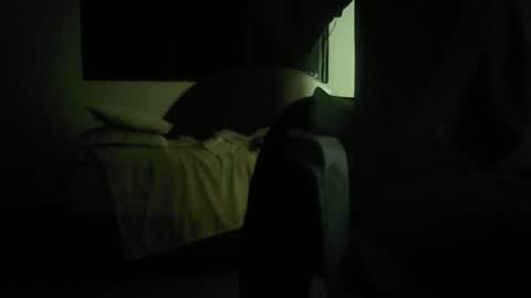 Snapshot of skanky_little_dolls chatting on 11-15-25, 10:04 skanky_little_dolls online show from 11-15-25, 10:04