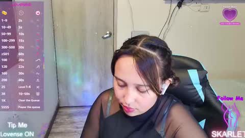 Snapshot of skarlet_adams chatting on 11-21-25, 11:36 Alice online show from 11-21-25, 11:36