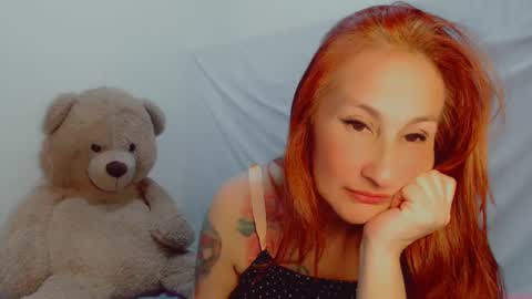 Arlett online show from 02-19-25, 03:06