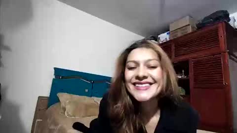 Snapshot of skarlett_smith5 chatting on 05-25-26, 06:47 Skarlett online show from 05-25-26, 06:47